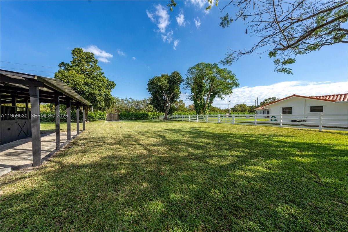 GREEN TREE ESTATES - Residential Lease