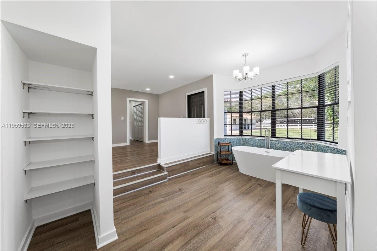 GREEN TREE ESTATES - Residential Lease