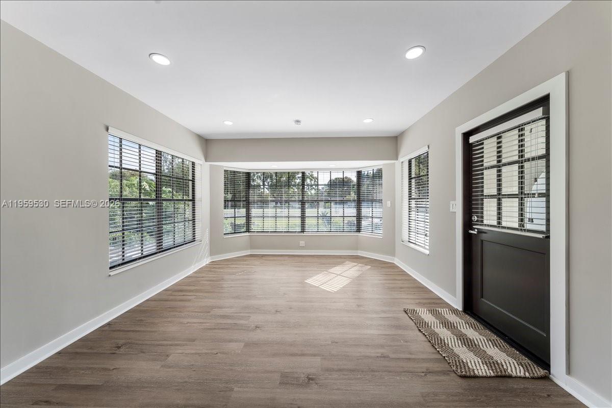 GREEN TREE ESTATES - Residential Lease