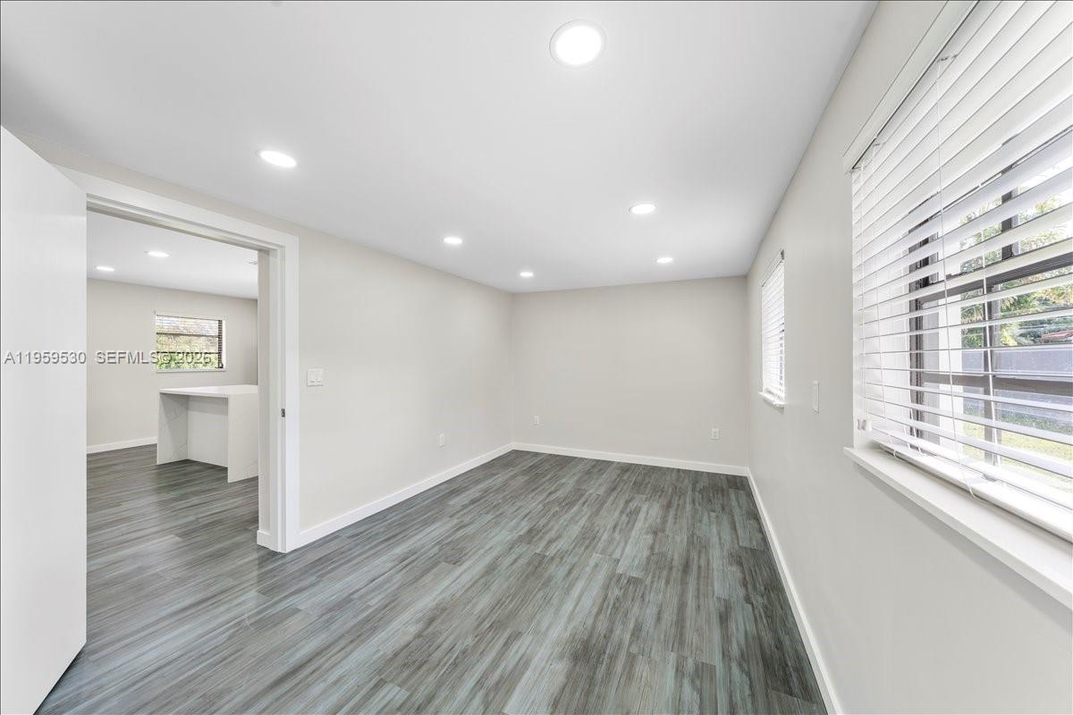 GREEN TREE ESTATES - Residential Lease