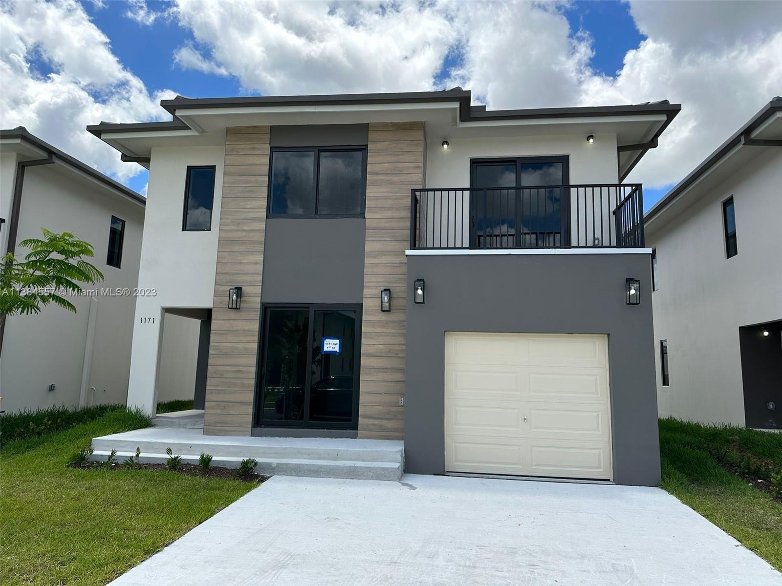 AURORA AT GRAND PALMS - Residential Lease