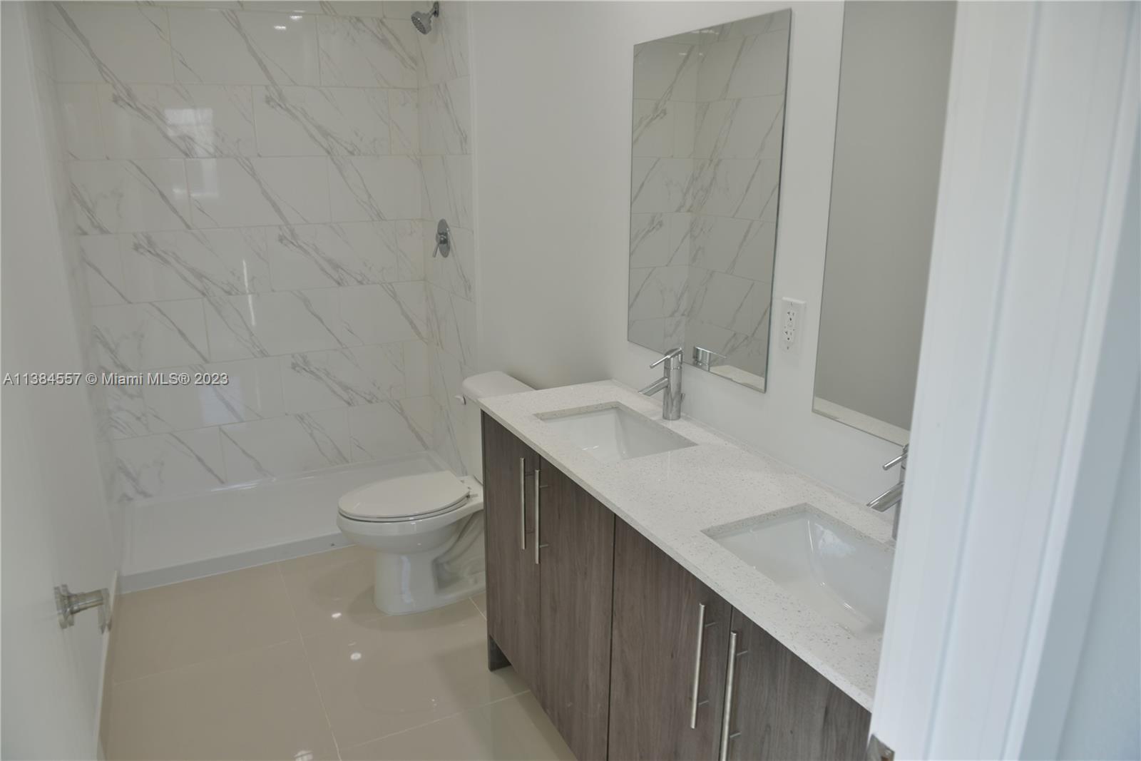 AURORA AT GRAND PALMS - Residential Lease