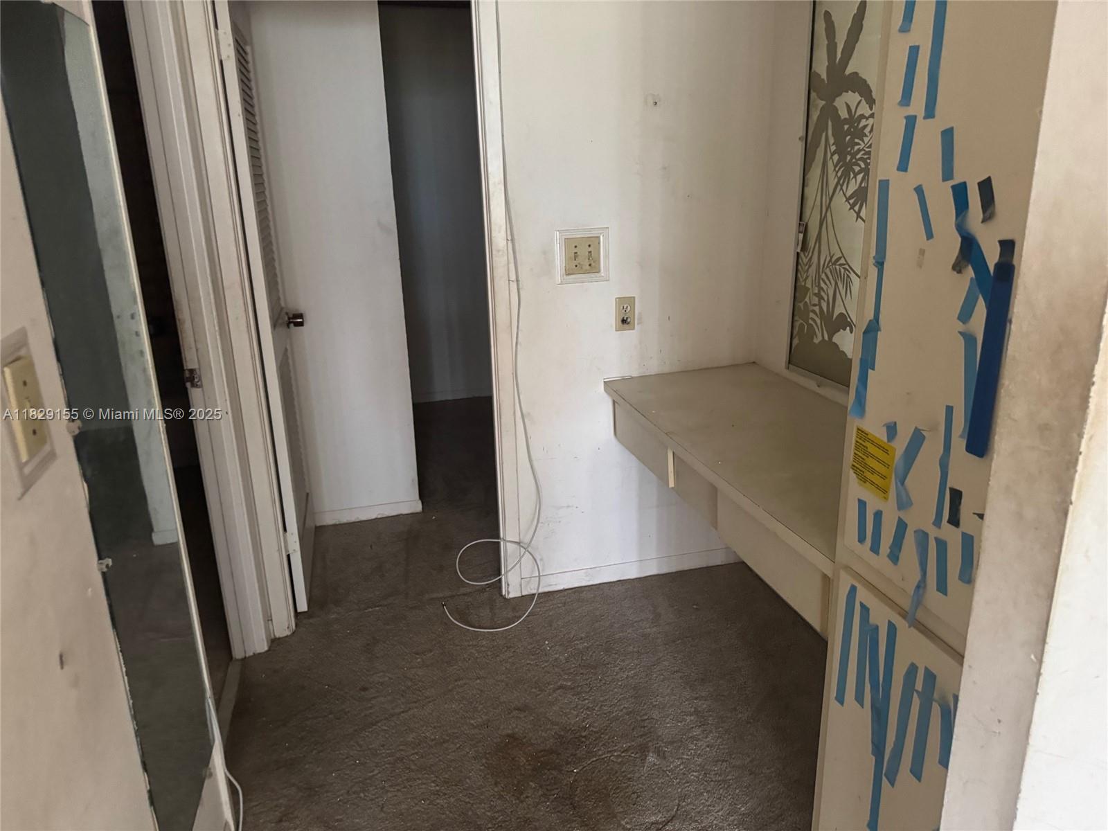 OLYMPUS CONDO PHASE - Residential