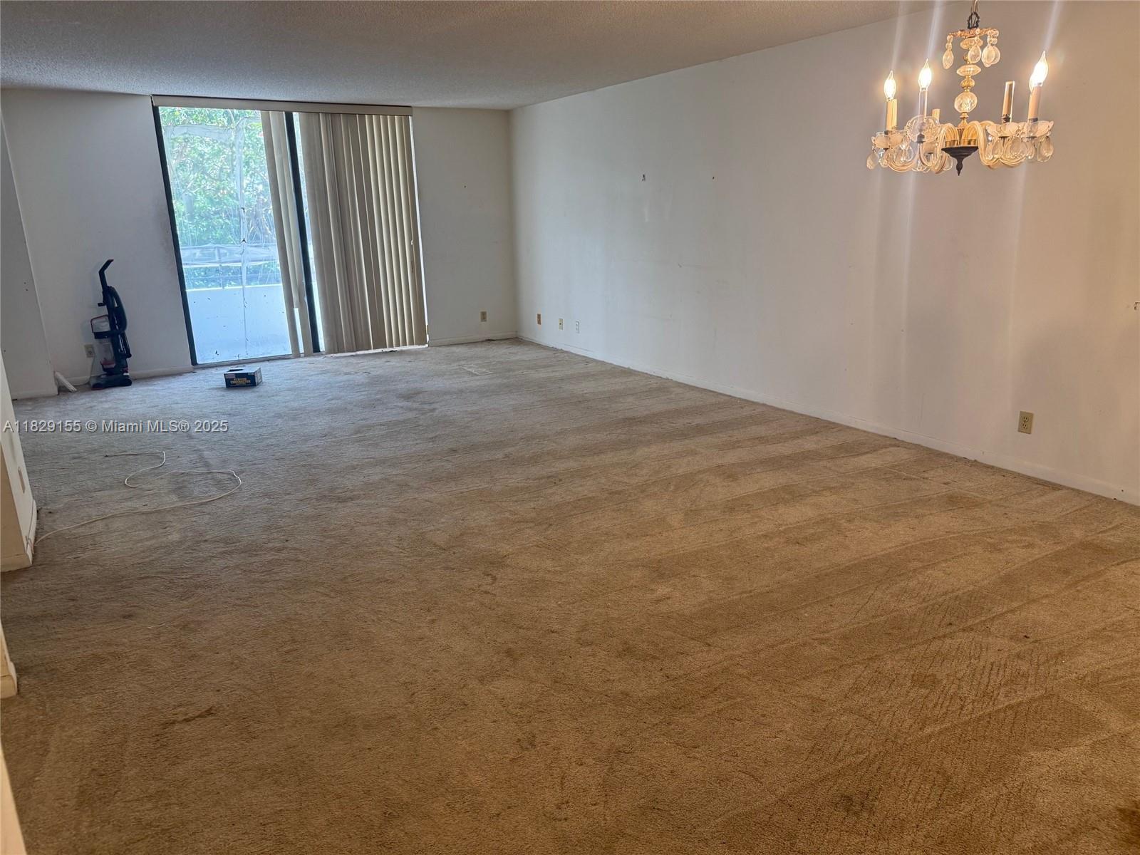 2500 Parkview Dr 312