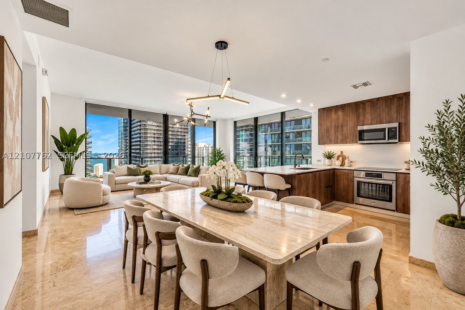 88 SW 7th St 3401