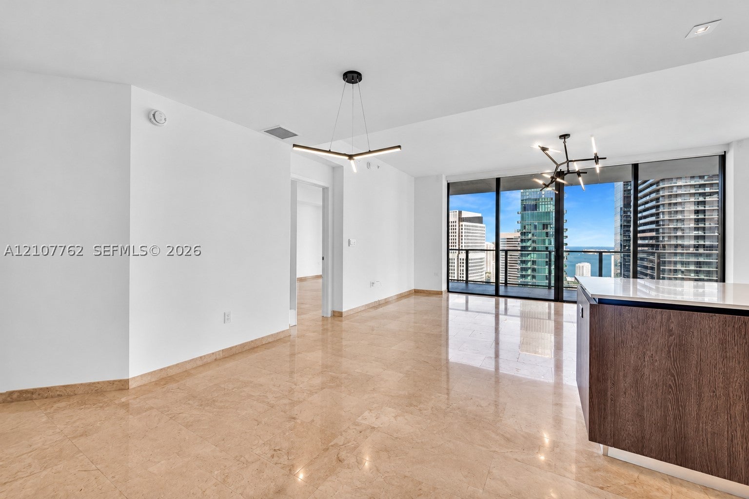 88 SW 7th St 3401