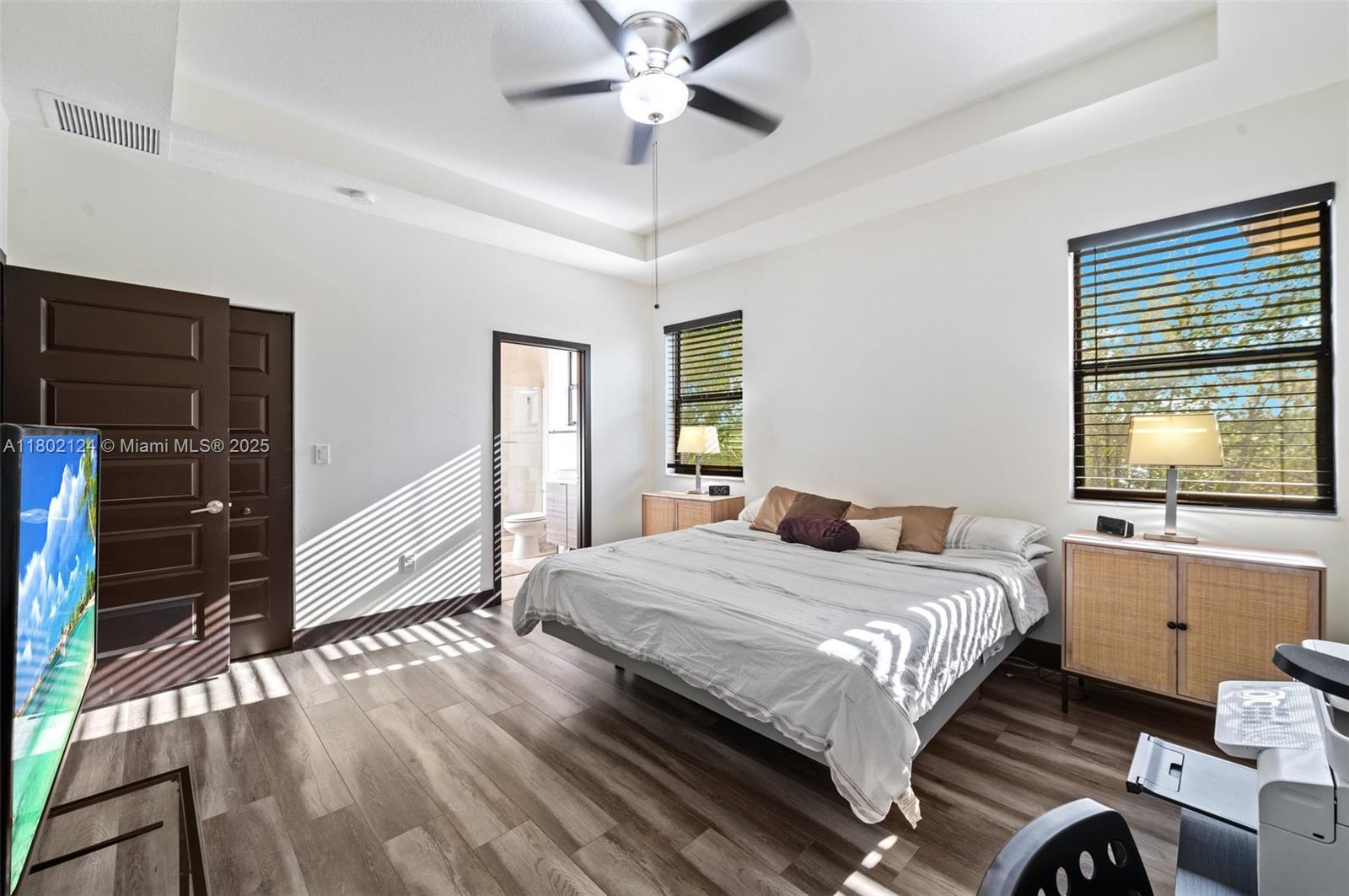 DUNNWOODY LAKE - Residential