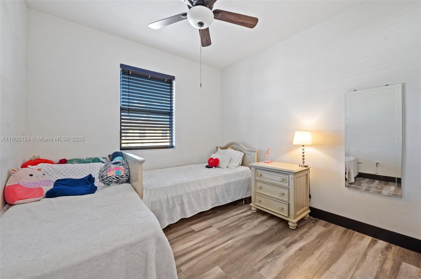 DUNNWOODY LAKE - Residential