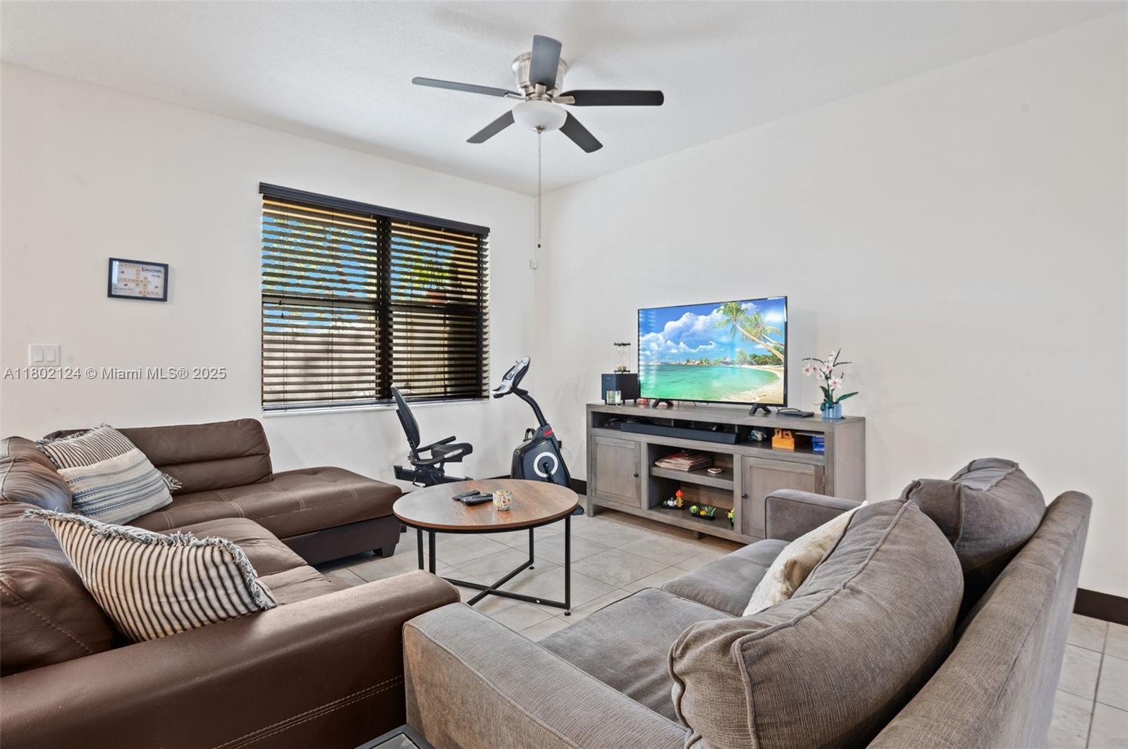 DUNNWOODY LAKE - Residential