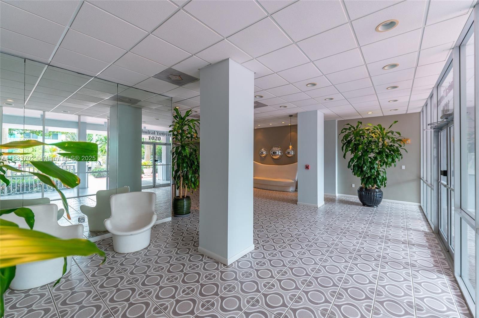 ADMIRAL TOWERS CONDO - Residential