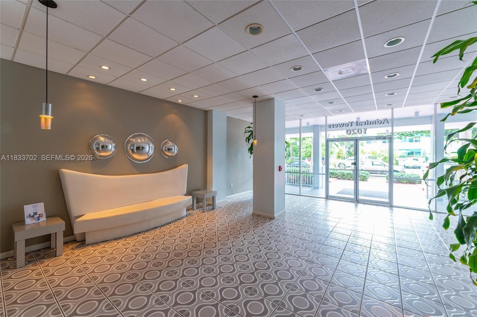 ADMIRAL TOWERS CONDO - Residential