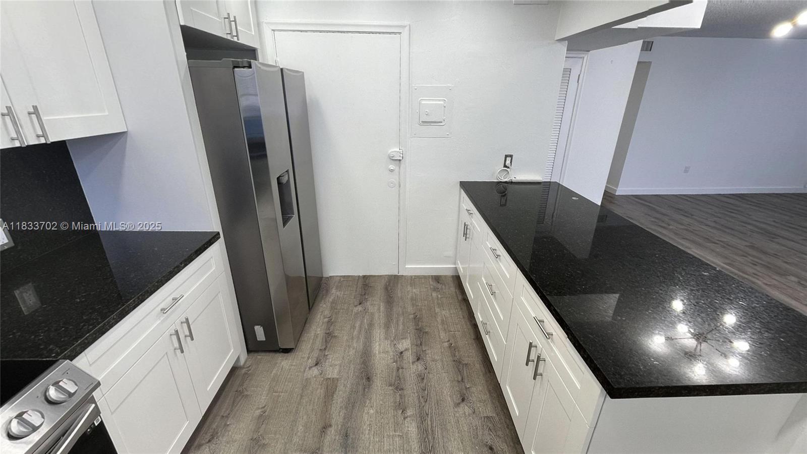 1020 Meridian Ave 201
