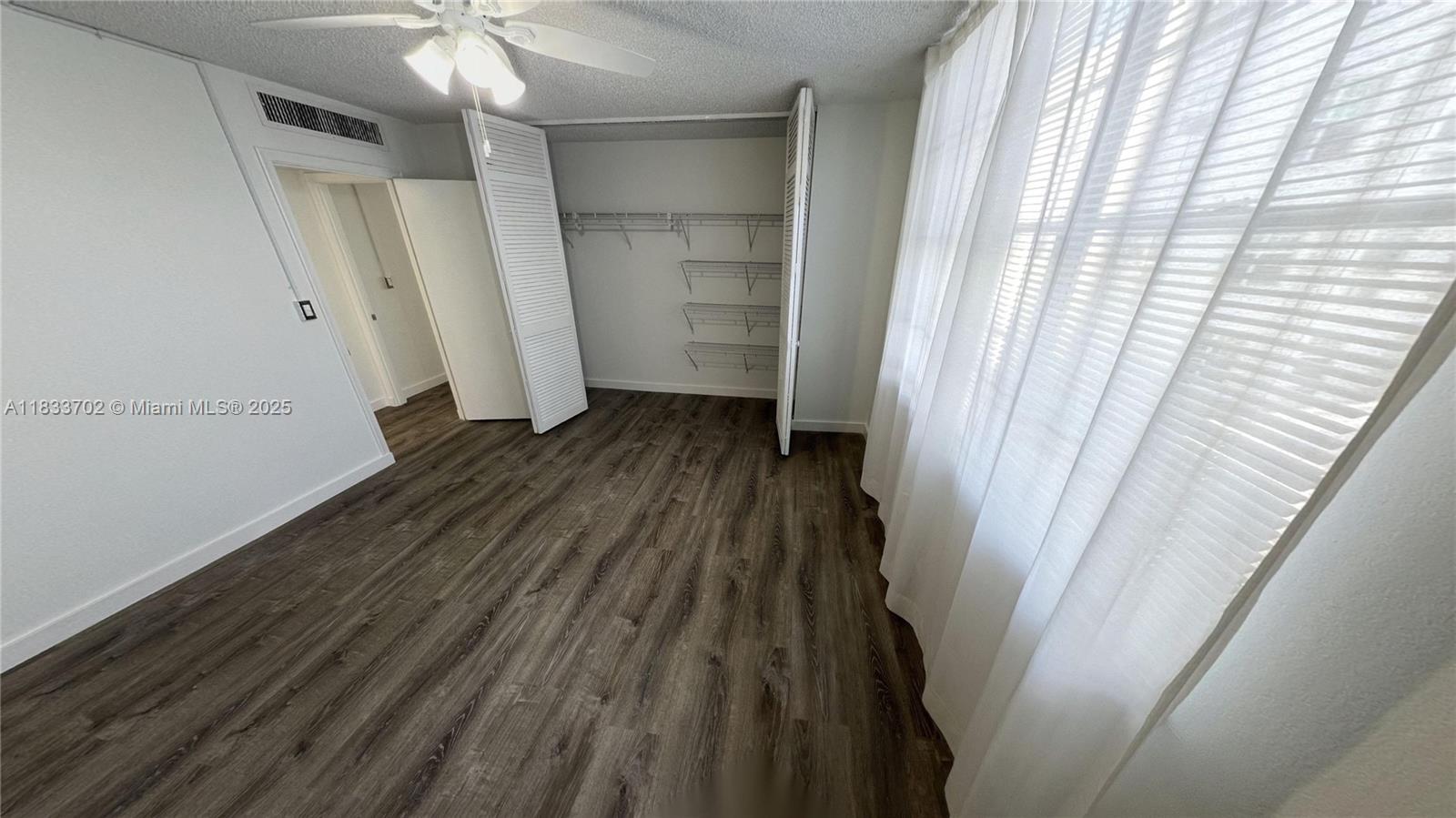 ADMIRAL TOWERS CONDO - Residential