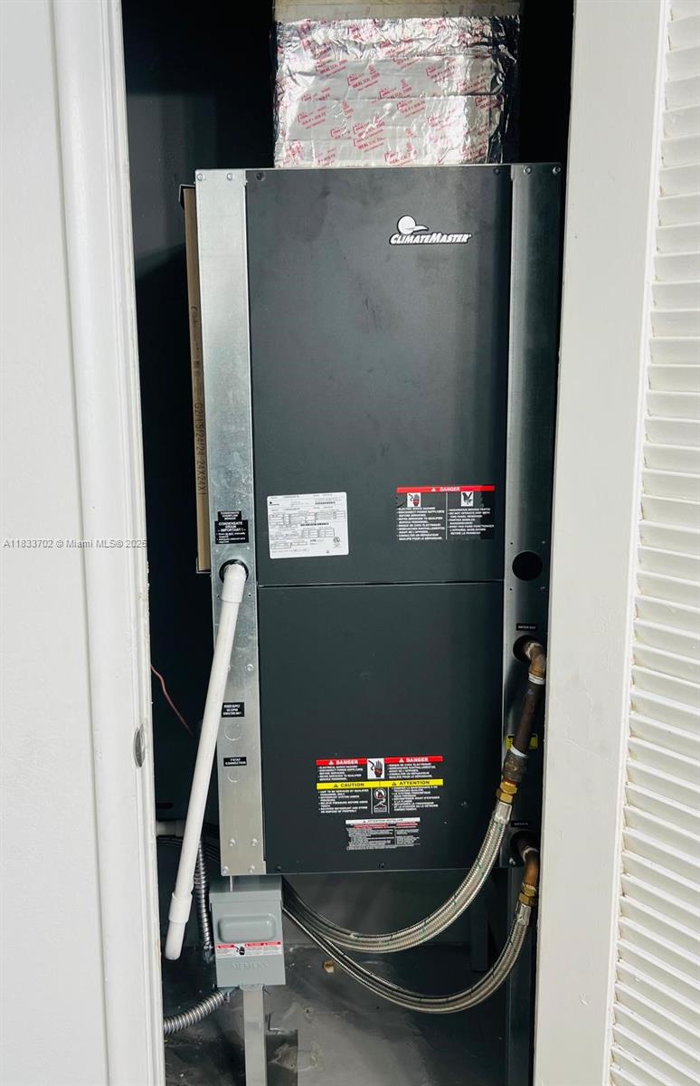 ADMIRAL TOWERS CONDO - Residential