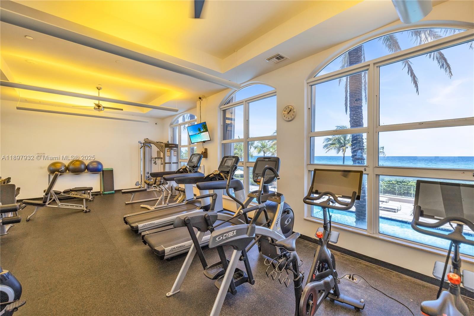 2080 OCEAN DRIVE CONDO - Residential Lease