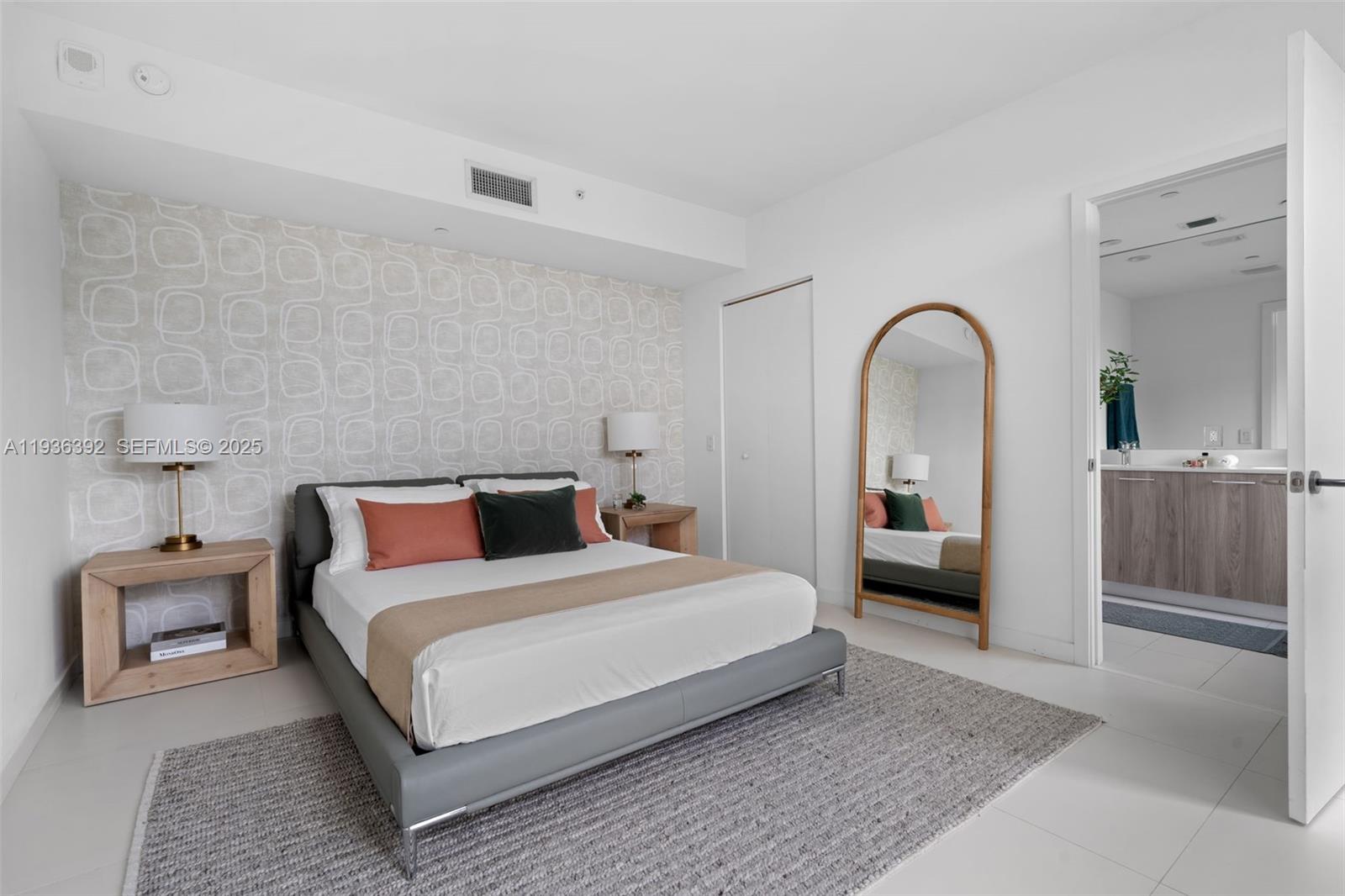 PARAISO BAYVIEWS CONDO - Residential