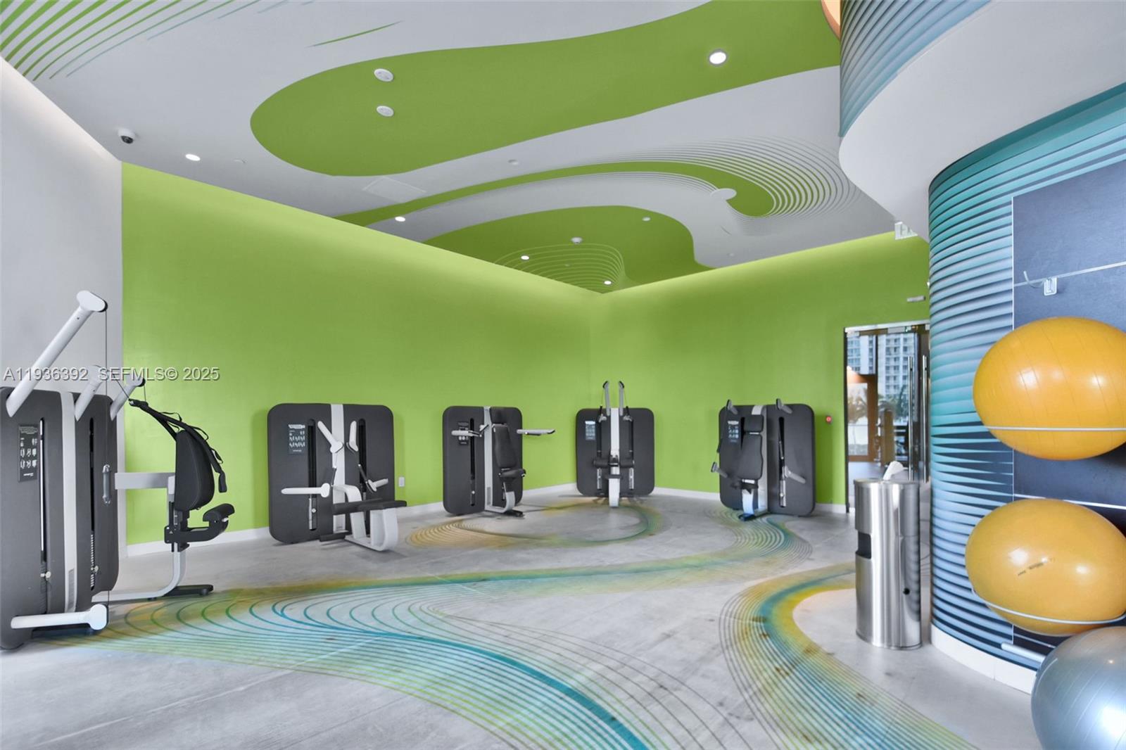 PARAISO BAYVIEWS CONDO - Residential