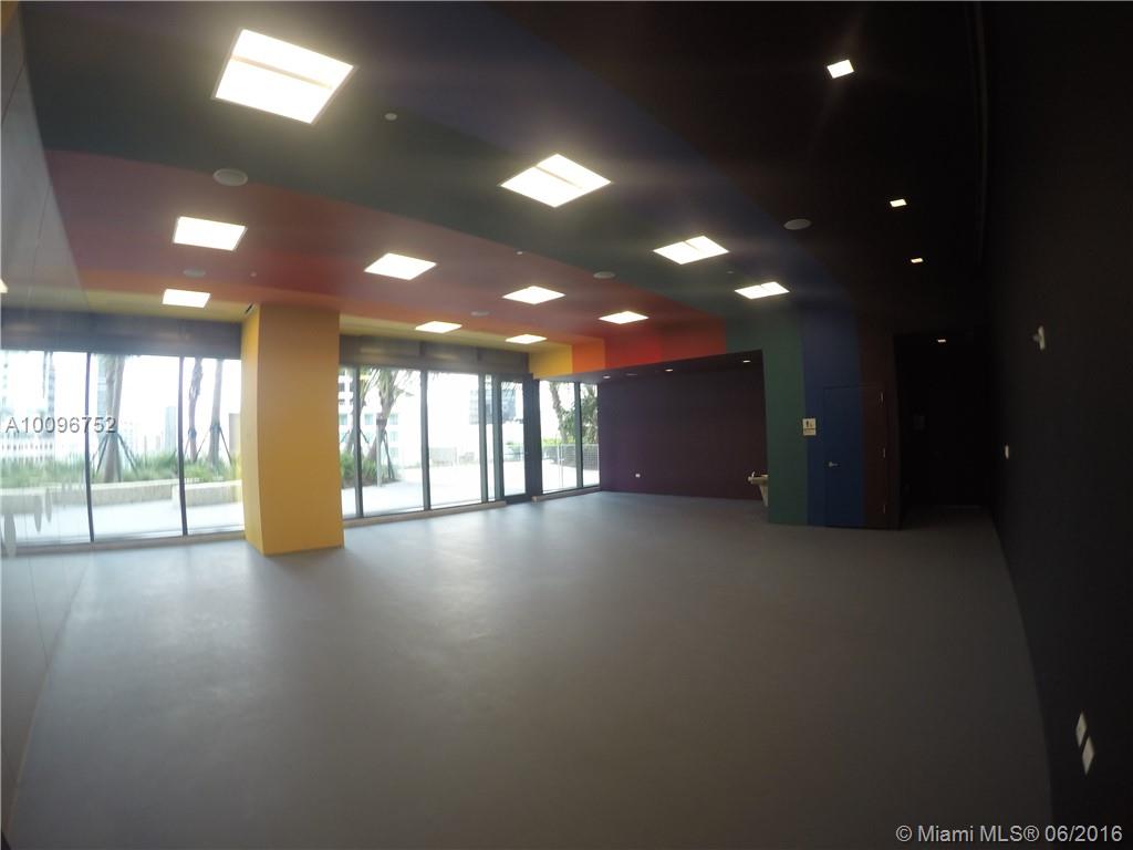 REACH BRICKELL CITY CENTR - Residential Lease