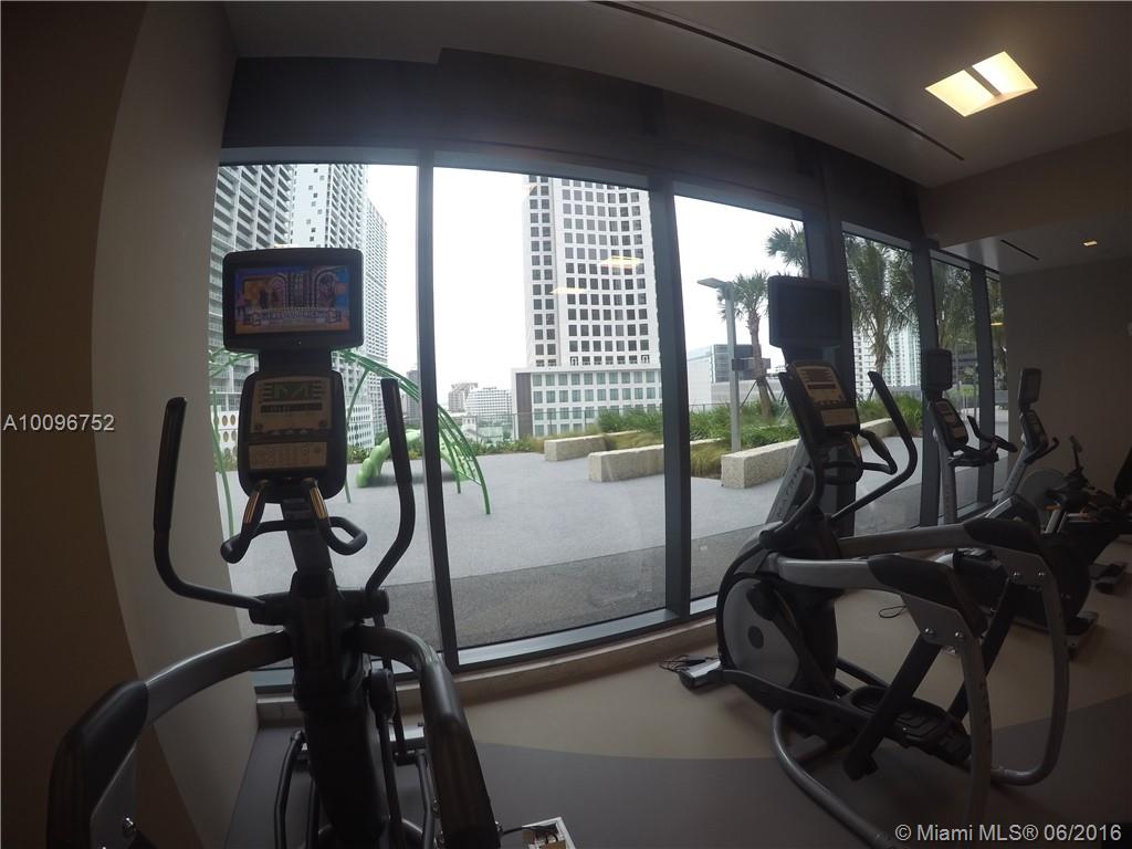 REACH BRICKELL CITY CENTR - Residential Lease