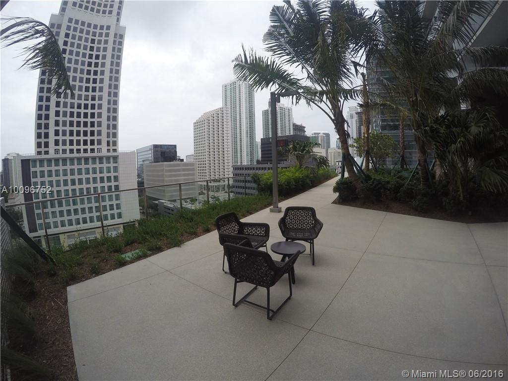 REACH BRICKELL CITY CENTR - Residential Lease
