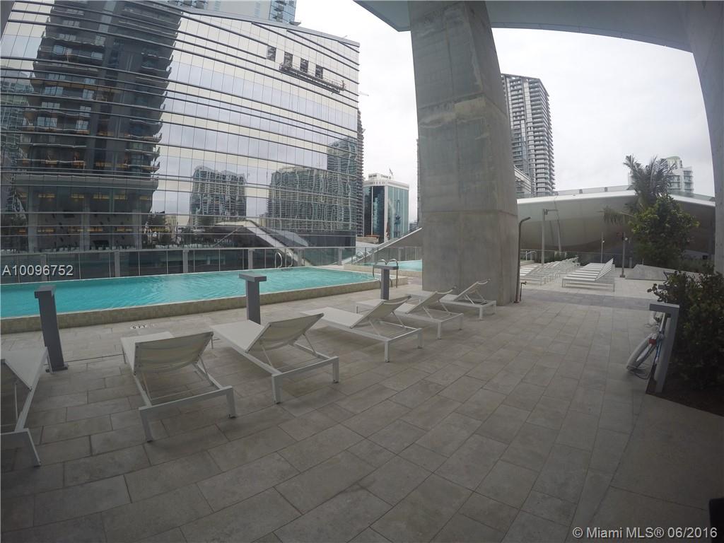 REACH BRICKELL CITY CENTR - Residential Lease