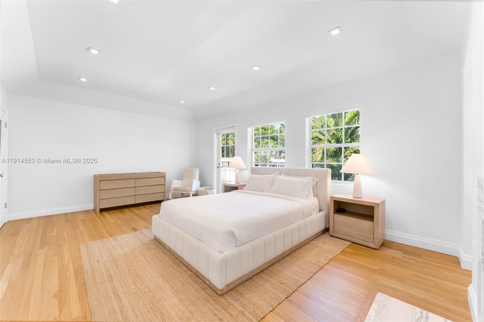 LA GORCE ISLAND - Residential