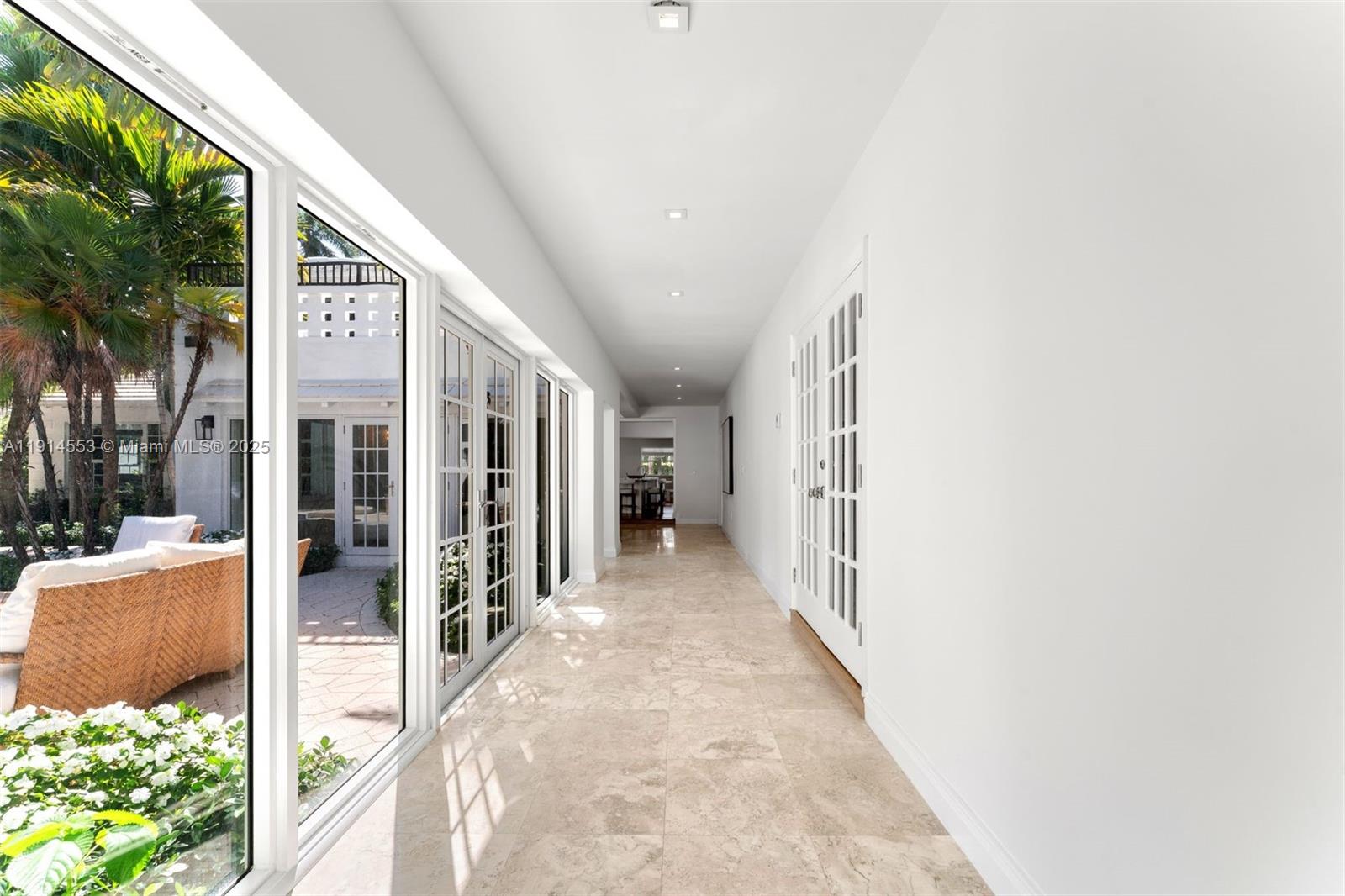 LA GORCE ISLAND - Residential