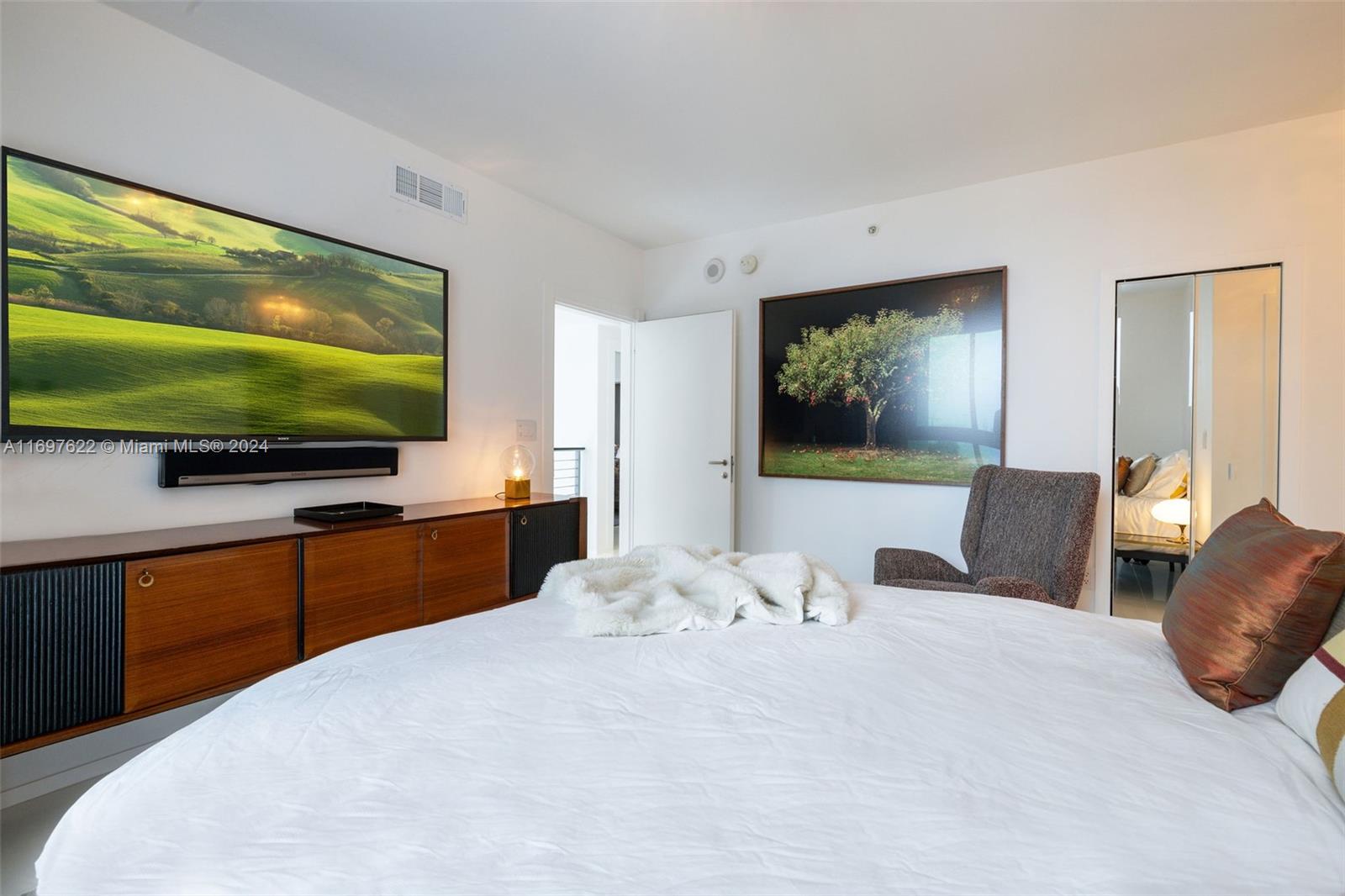 EPIC Residence - Residential Lease