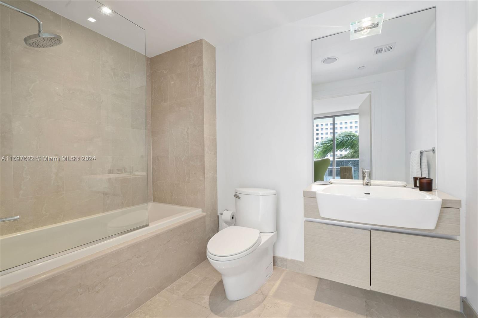 EPIC Residence - Residential Lease