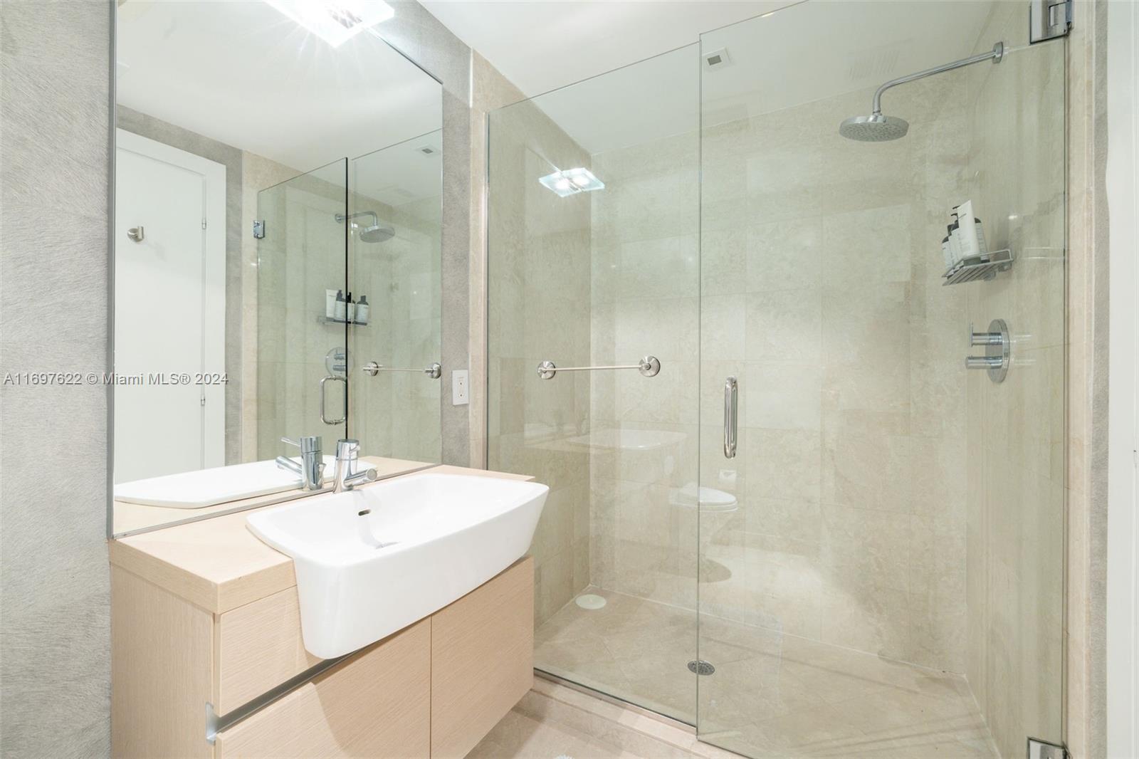 EPIC Residence - Residential Lease