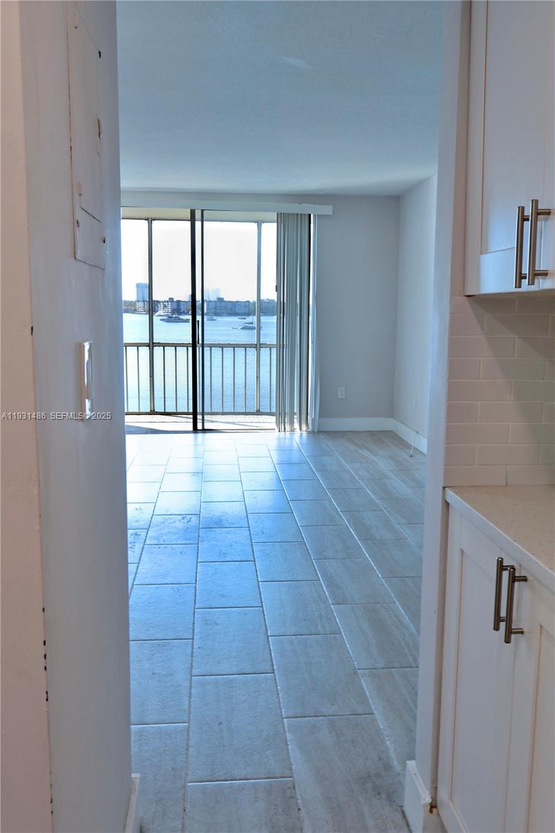 POINT EAST SEC 4 CONDO - Residential