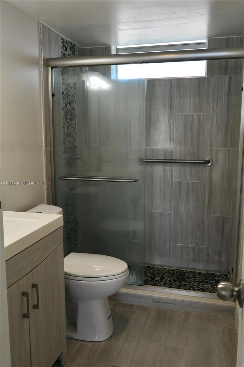 POINT EAST SEC 4 CONDO - Residential