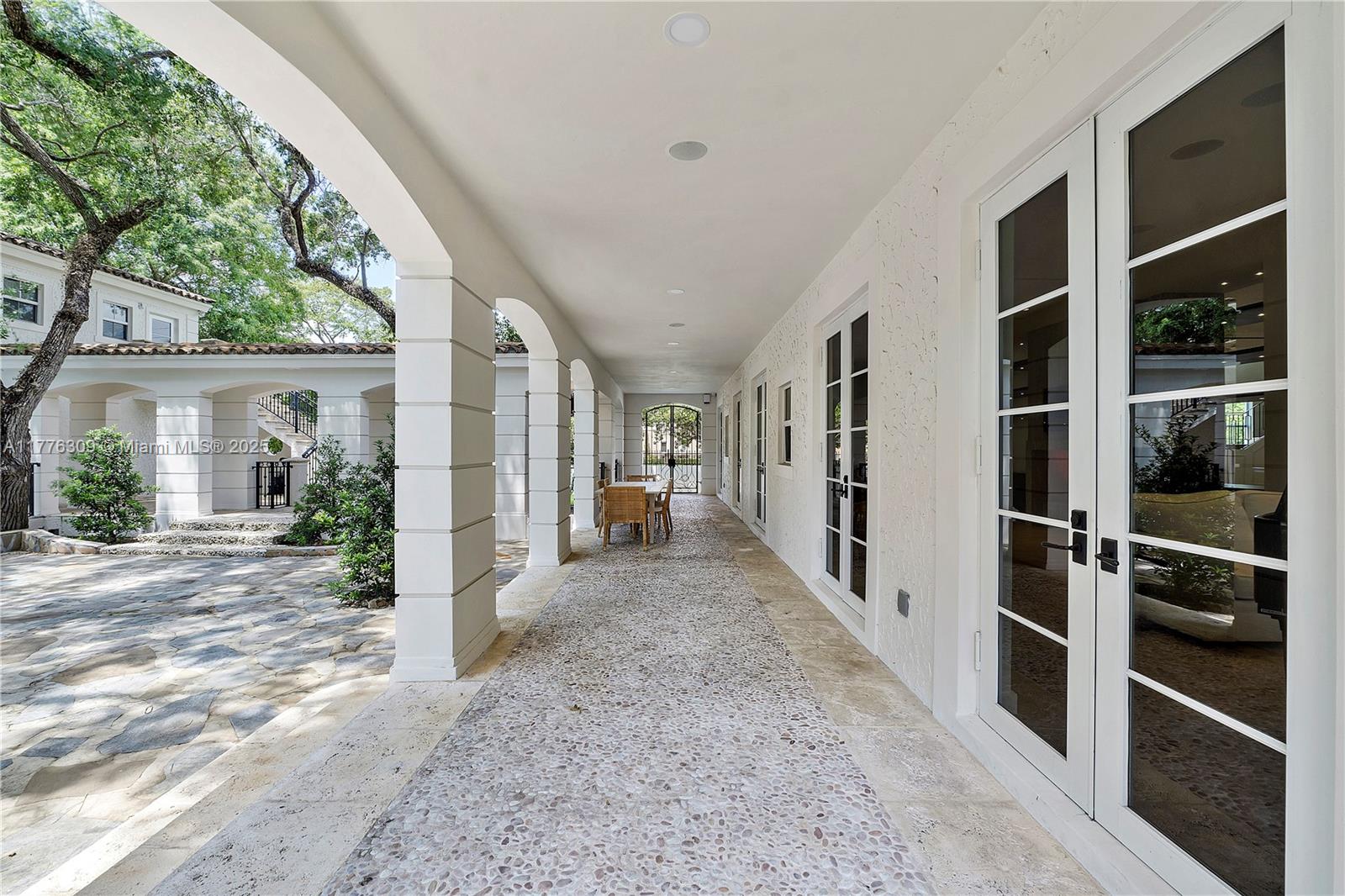 506 Sunset Dr