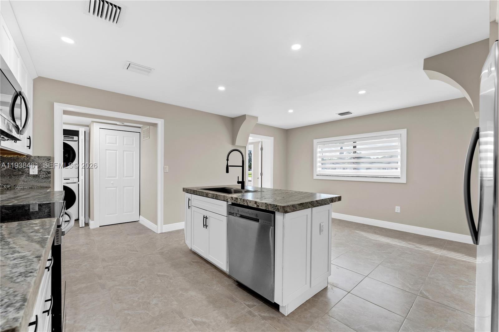 REV PL SEC 2 CC ESTATES - Residential Income