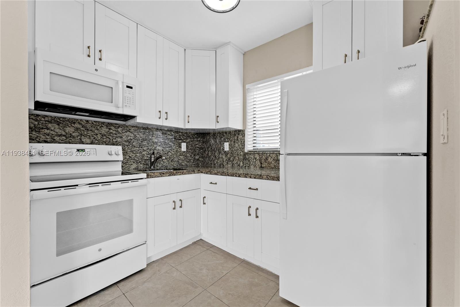 REV PL SEC 2 CC ESTATES - Residential Income