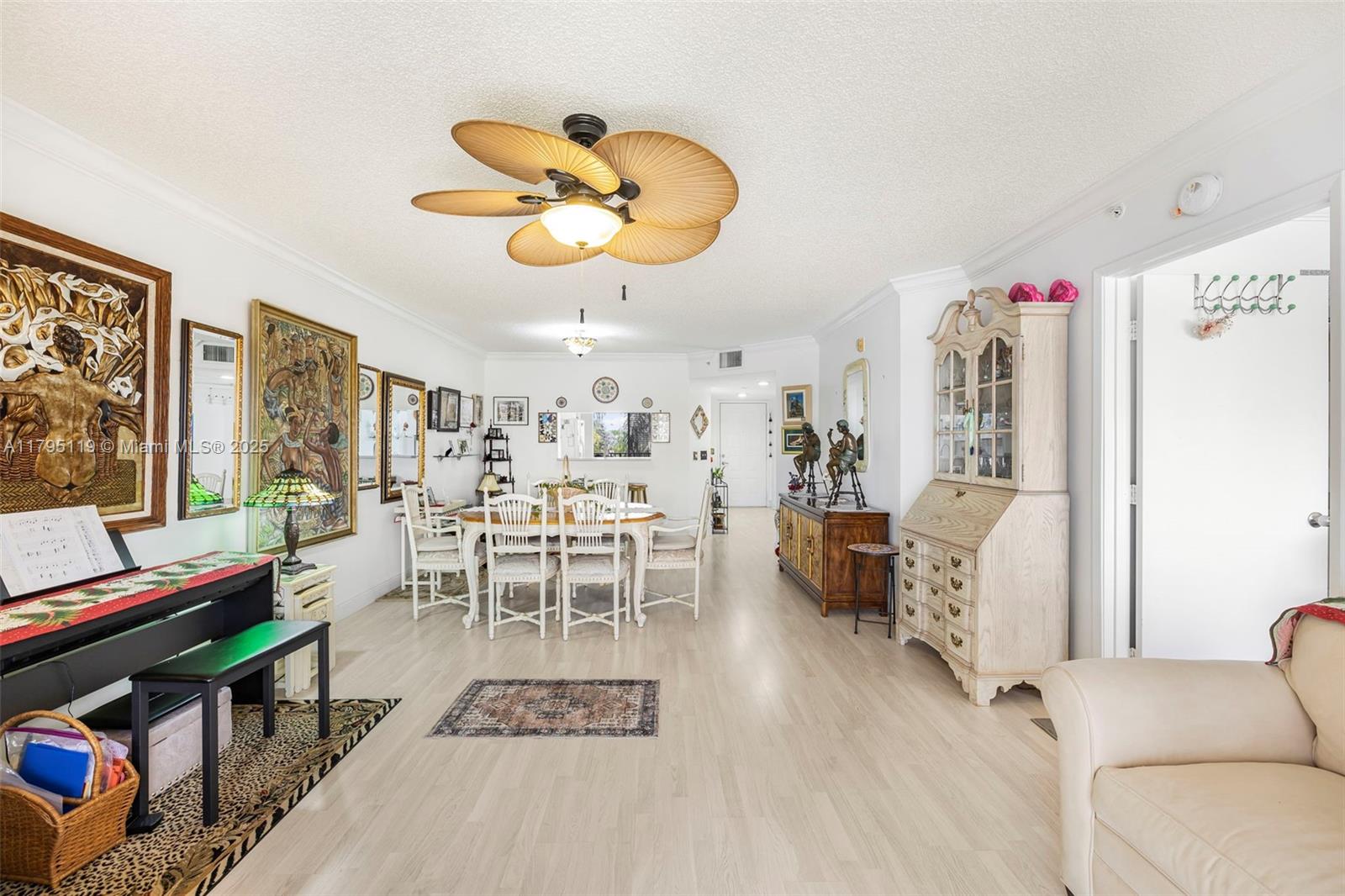 SUFFOLK AT CENTURY VILLAG - Residential