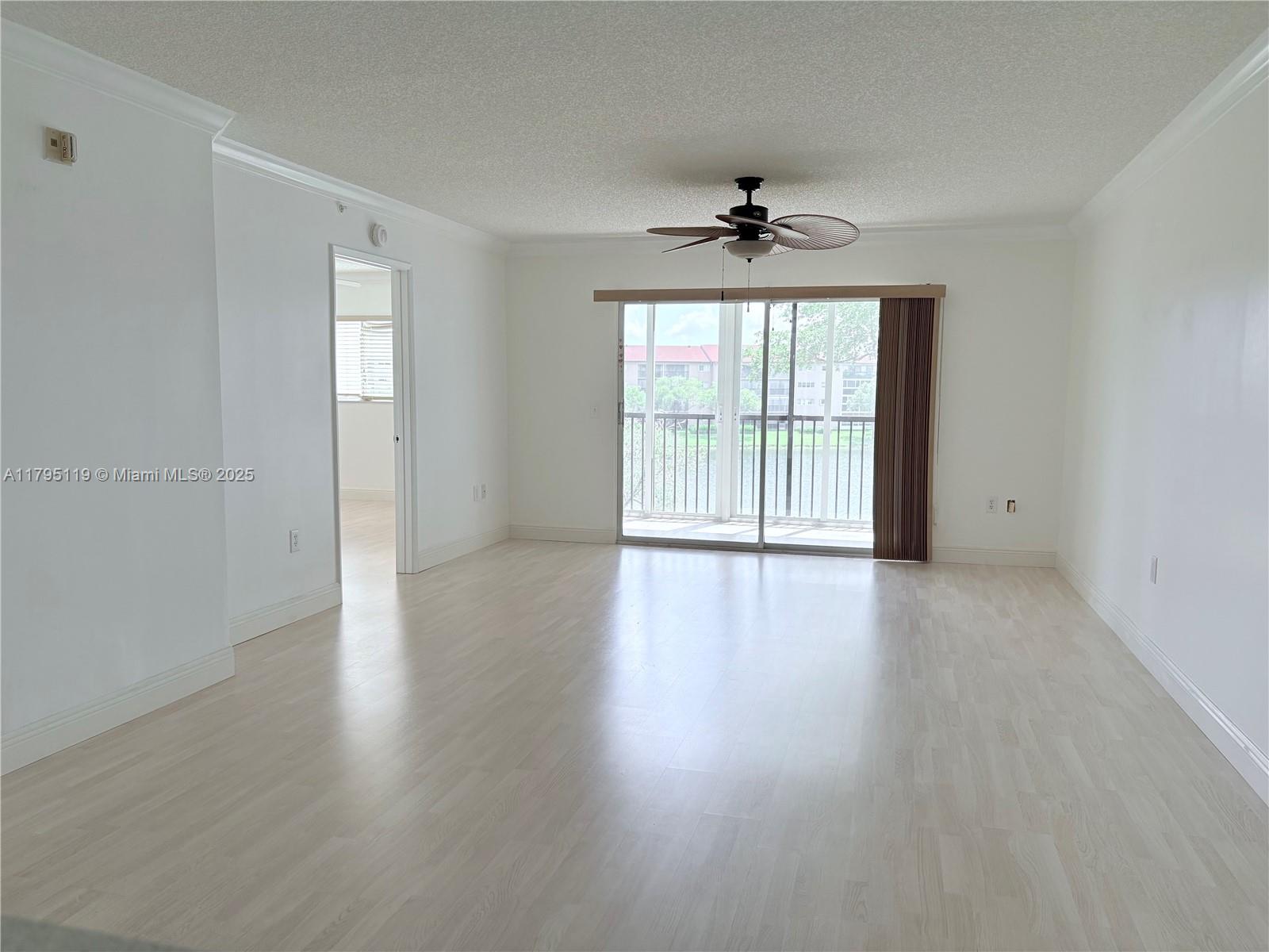 SUFFOLK AT CENTURY VILLAG - Residential