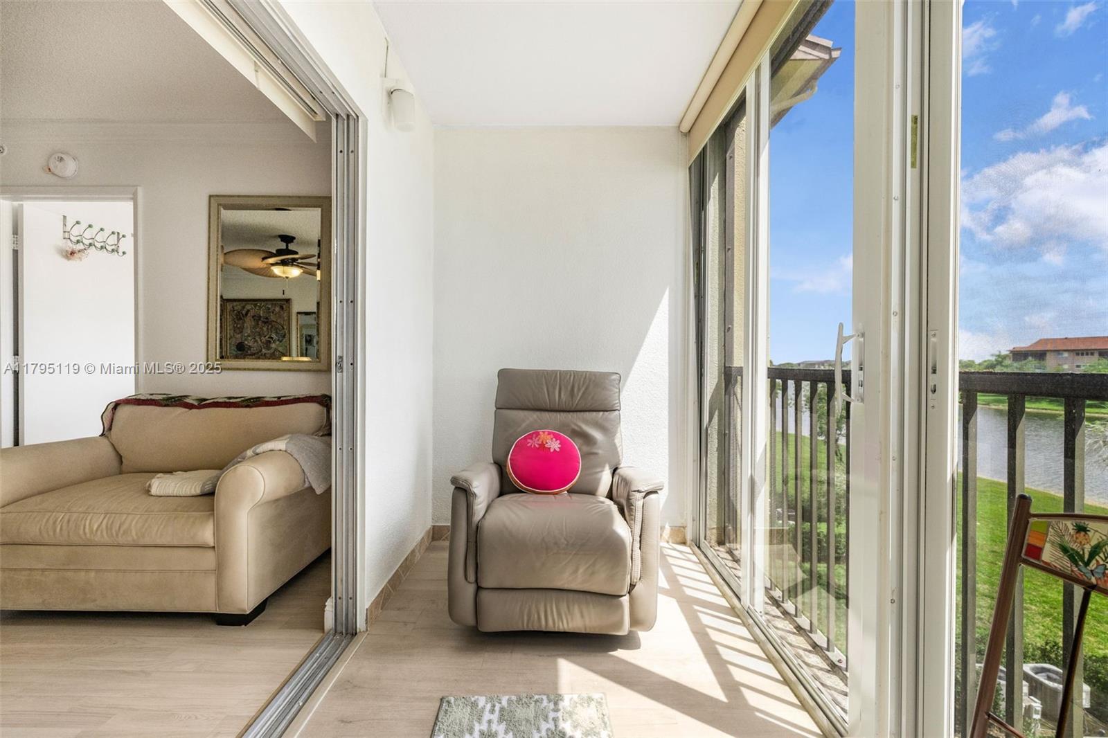 SUFFOLK AT CENTURY VILLAG - Residential