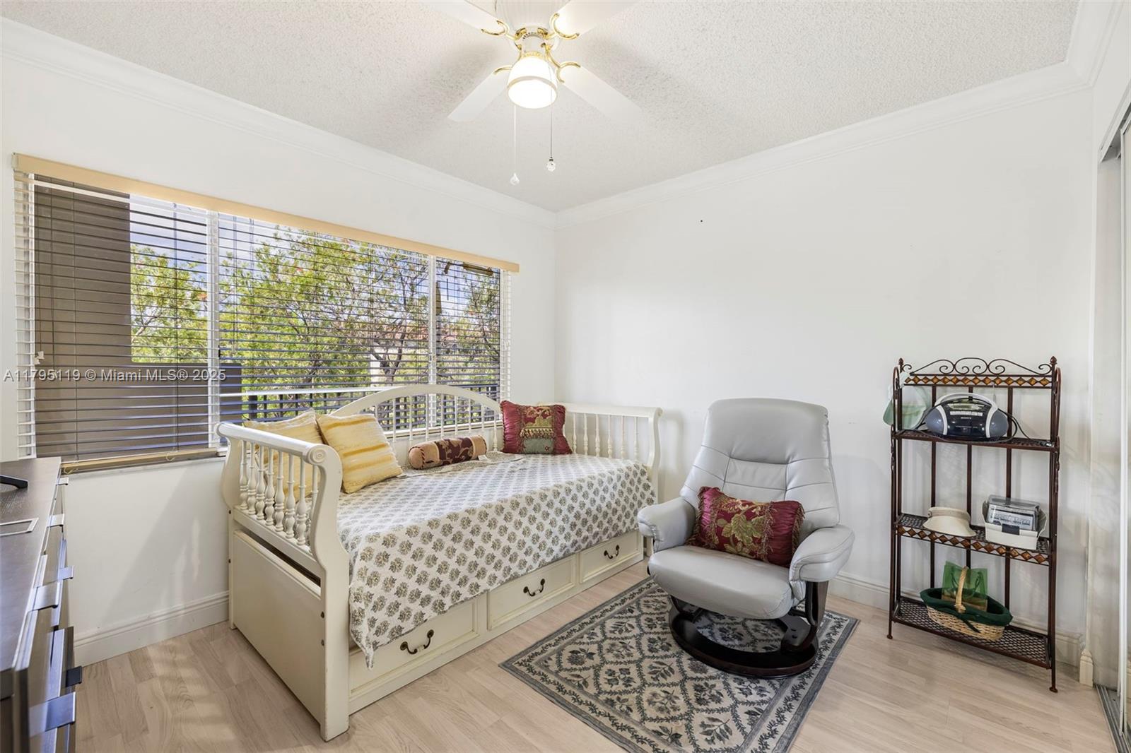 SUFFOLK AT CENTURY VILLAG - Residential