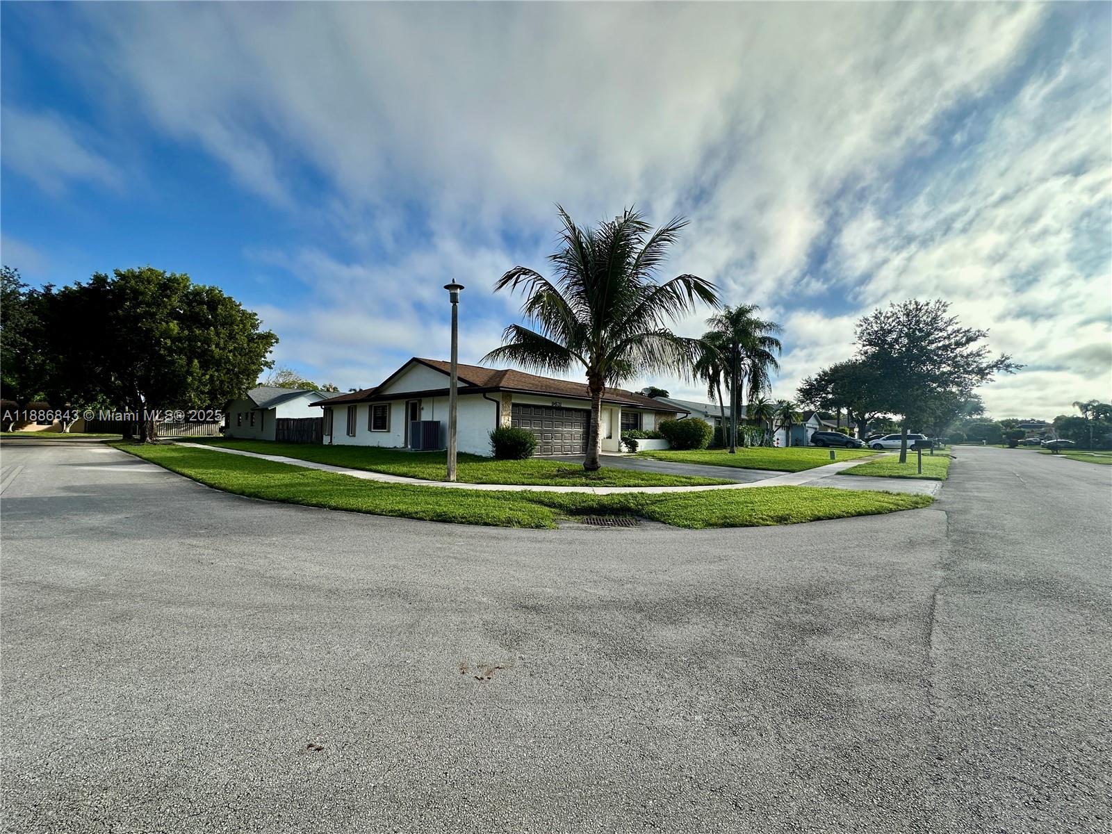 HILLS OF WELLEBY - Residential