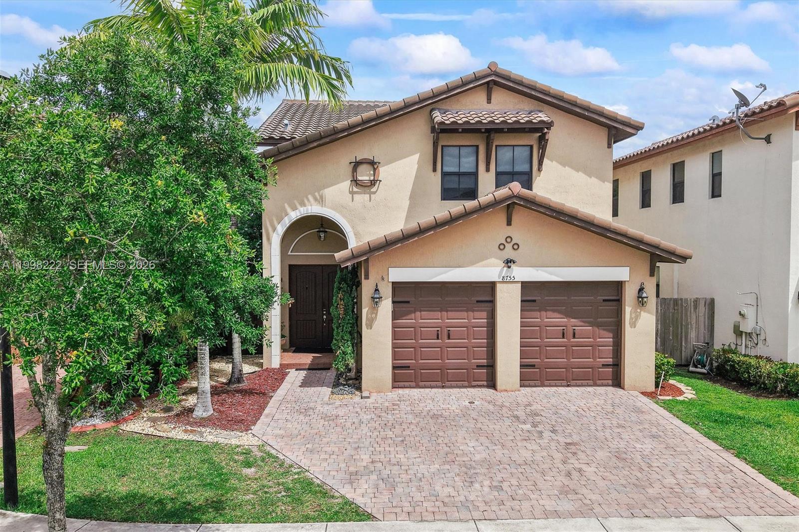 GRAND BAY NORTH - Residential