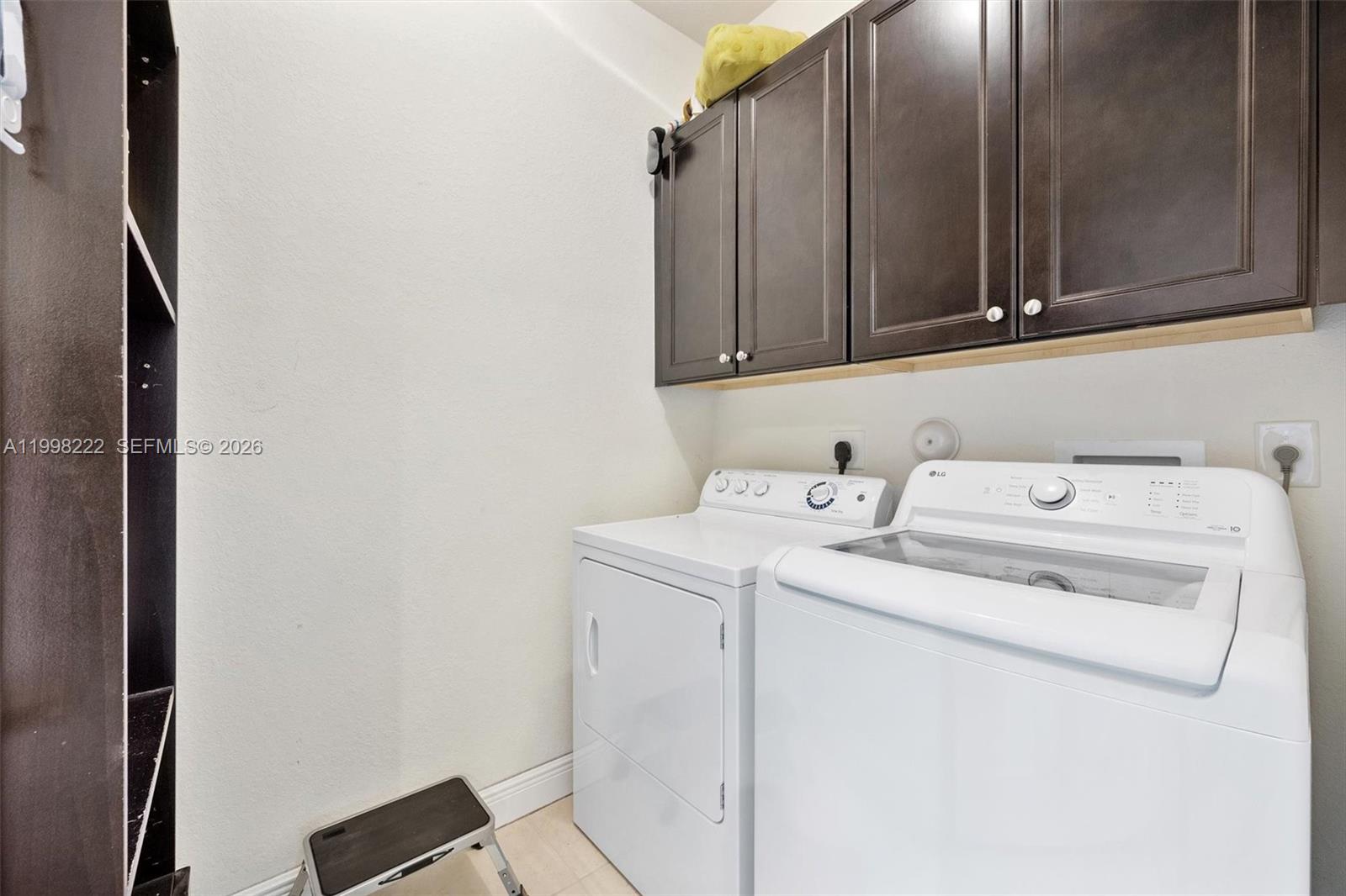 GRAND BAY NORTH - Residential