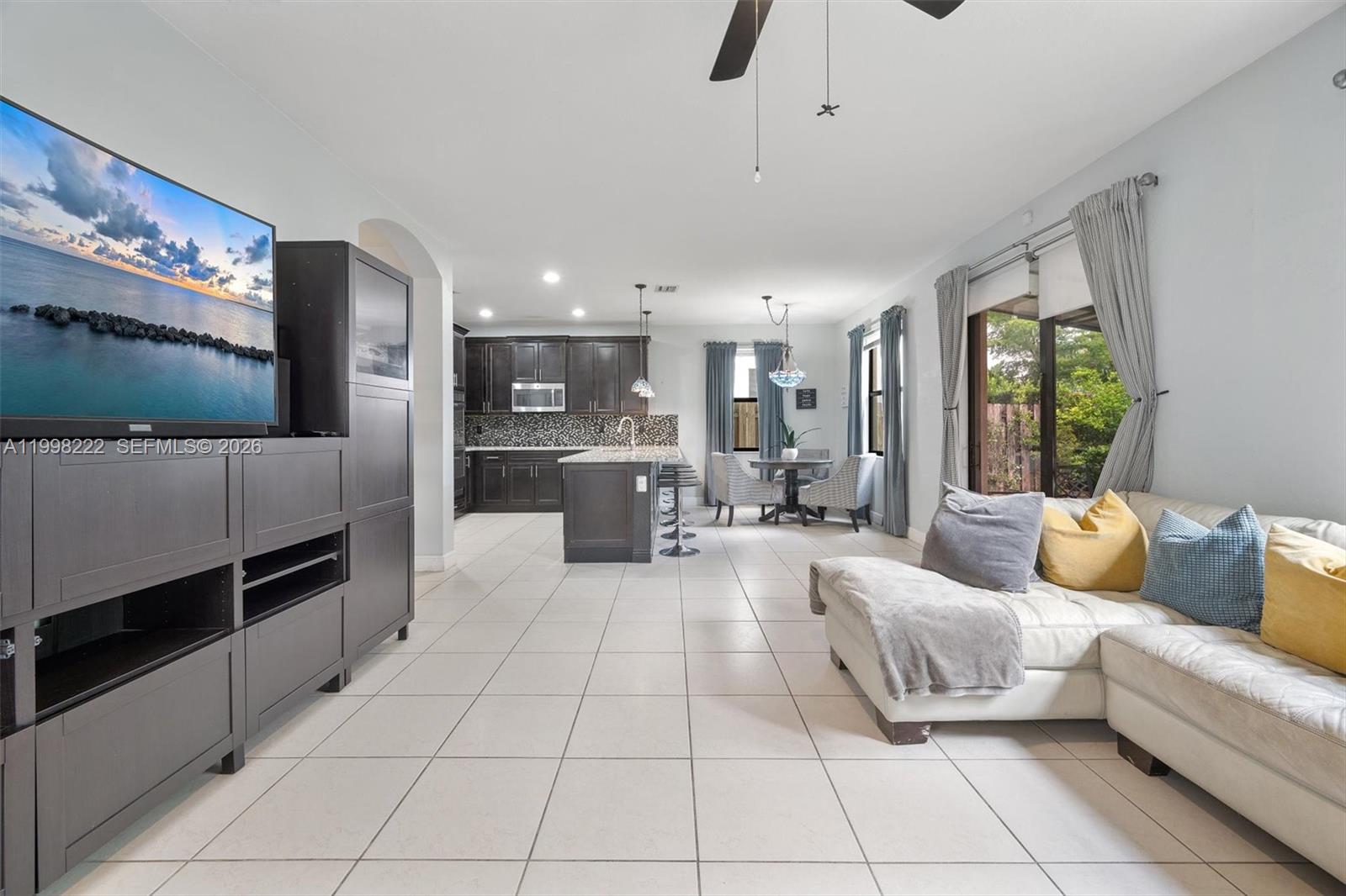 GRAND BAY NORTH - Residential