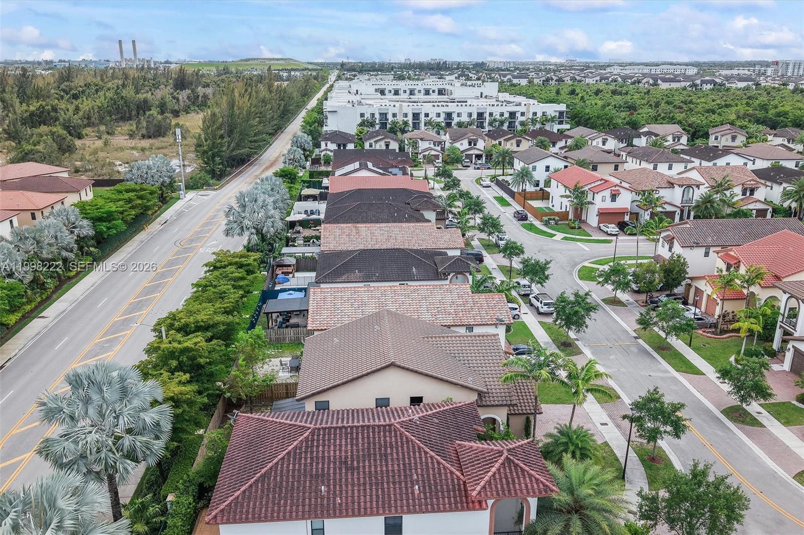 GRAND BAY NORTH - Residential