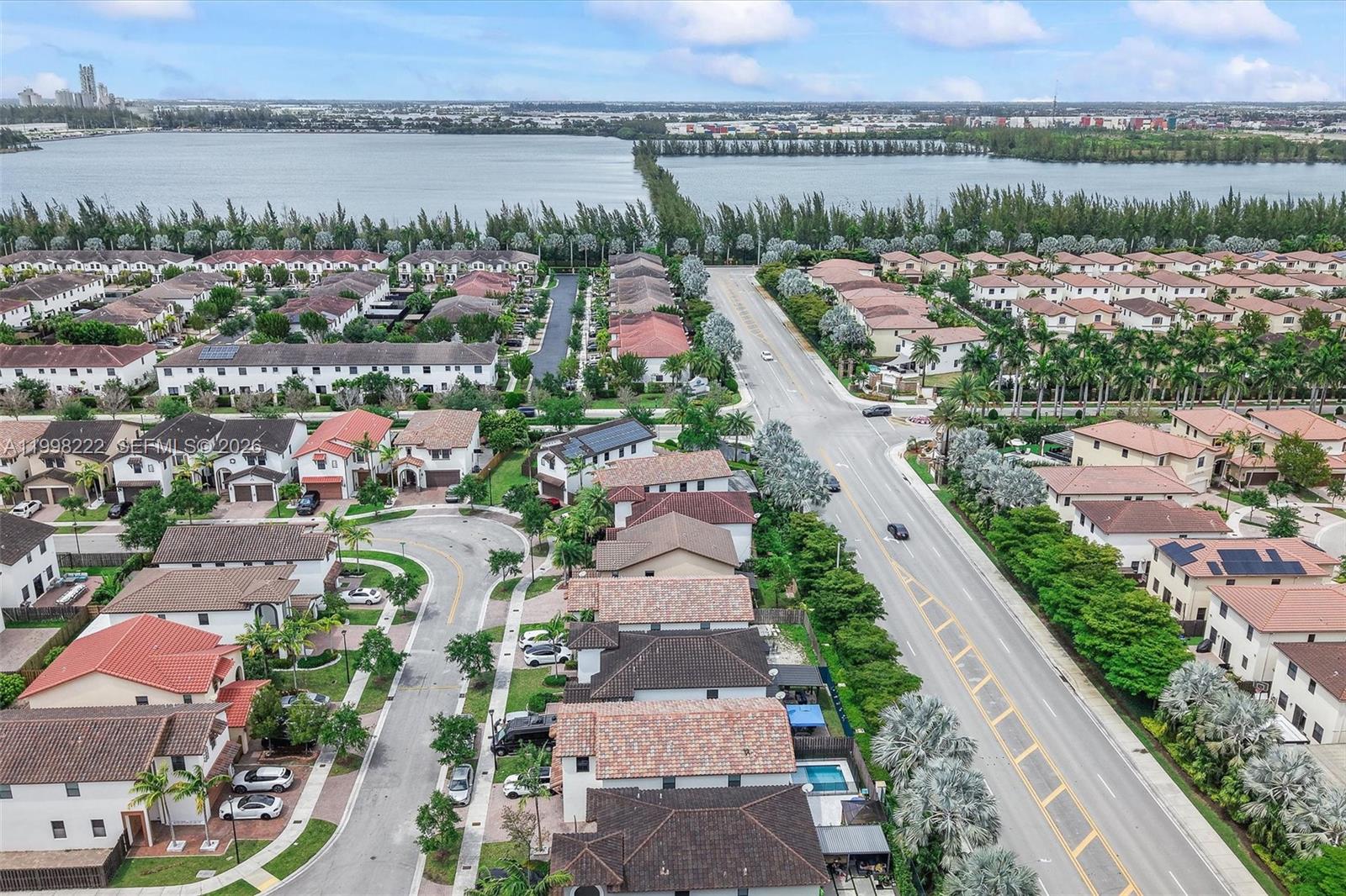 GRAND BAY NORTH - Residential