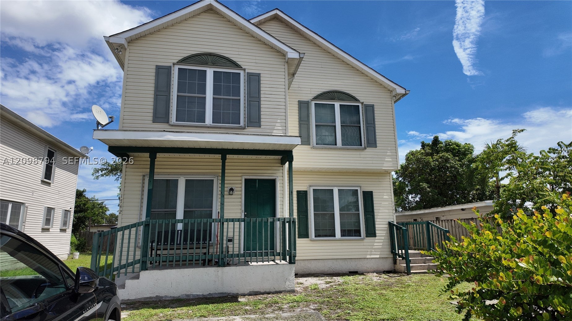 1738 SW 44th Ter