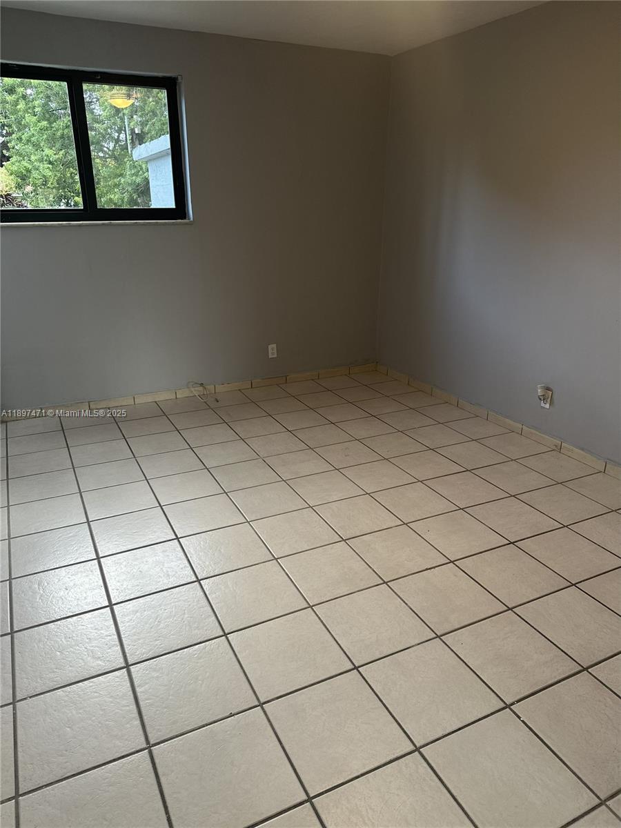 Biscayne Highlands - Residential Lease