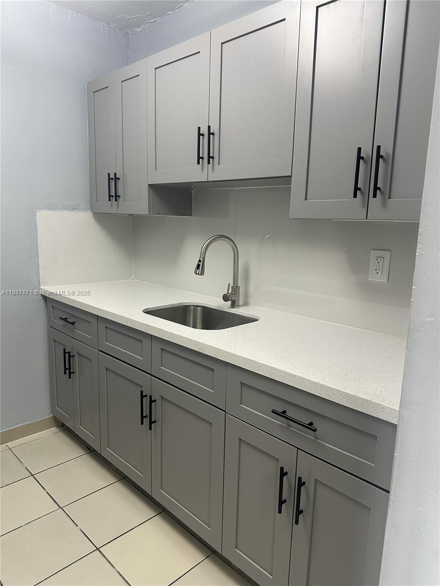 Biscayne Highlands - Residential Lease