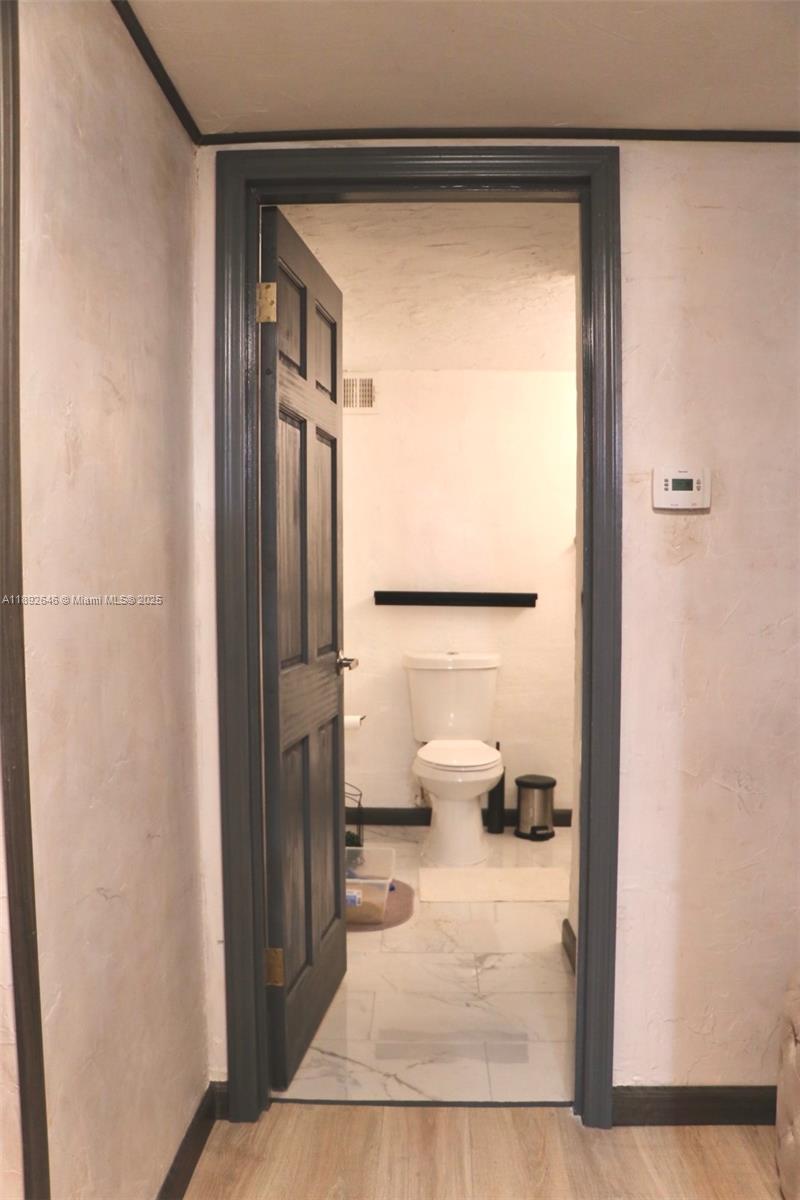 OLYMPUS CONDO PHASE - Residential Lease