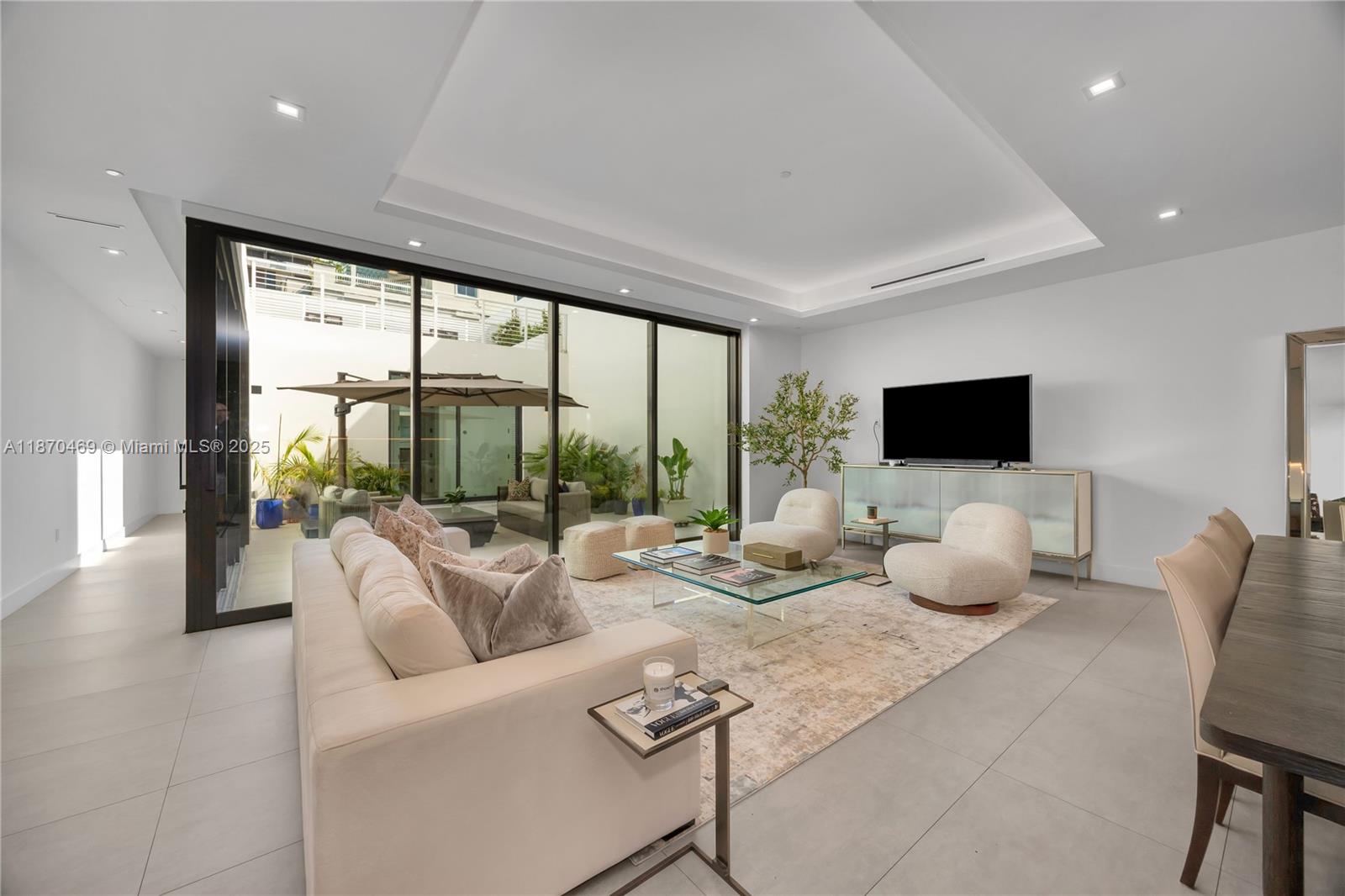 CORAL GABLES BILTMORE SEC - Residential